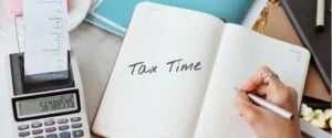 Lire la suite à propos de l’article La Fiscalité et les Cotisations Sociales de l&rsquo;Auto-Entrepreneur : Un Guide Complet